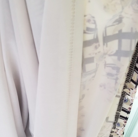 💎 Triste beautiful dress has 3/4  length sleeves.  Size 3X - Picture 4 of 4